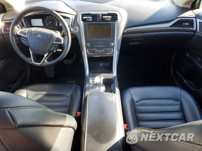 Zdjęcie 8 z 12 samochodu: 2019 FORD FUSION SEL VIN:3FA6P0CD2KR253740 - miniatura