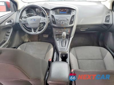 Zdjęcie 8 z 12 samochodu: 2018 FORD FOCUS SE VIN:1FADP3F2XJL310430 - miniatura