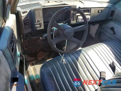 Zdjęcie 8 z 11 samochodu: 1992 CHEVROLET S TRUCK S10 VIN:1GCCS14Z8N8200770 - miniatura