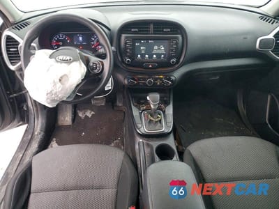 Zdjęcie 8 z 12 samochodu: 2020 KIA SOUL LX VIN:KNDJ23AU1L7098162 - miniatura