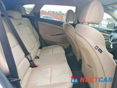 Zdjęcie 11 z 12 samochodu: 2016 HYUNDAI TUCSON SPORT VIN:KM8J33A27GU250962 - miniatura