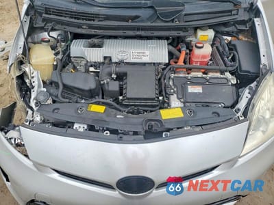 Zdjęcie 11 z 12 samochodu: 2014 TOYOTA PRIUS THREE VIN:JTDKN3DU4E0371839 - miniatura