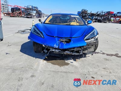 Piąte zdjęcie samochodu w środku: 2020 CHEVROLET CORVETTE STINGRAY 3LT VIN:1G1Y82D47L5115506 - miniatura