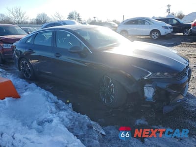 Czwarte zdjęcie samochodu z boku: 2021 KIA K5 GT LINE VIN:5XXG64J28MG031747 - miniatura