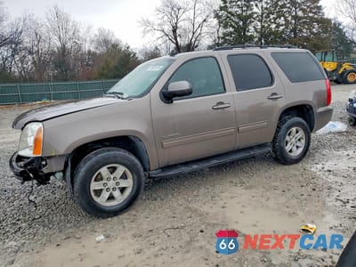 2013 GMC YUKON SLE 1GKS2AE03DR357907 - główne zdjęcie licytacji z USA - miniatura