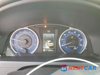 Zdjęcie 9 z 12 samochodu: 2016 TOYOTA CAMRY XLE VIN:4T1BF1FK4GU519637 - miniatura