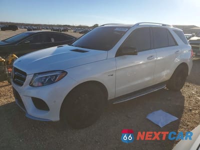 2018 MERCEDES-BENZ GLE 43 AMG 4JGDA6EBXJB013173 - główne zdjęcie licytacji z USA - miniatura