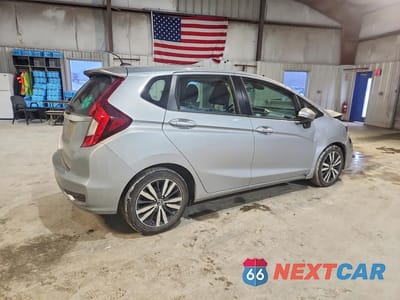 Trzecie zdjęcie samochodu z tyłu: 2019 HONDA FIT EX VIN:3HGGK5H80KM711506 - miniatura