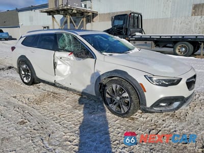 Czwarte zdjęcie samochodu z boku: 2018 BUICK REGAL TOURX ESSENCE VIN:W04GV8SX9J1155922 - miniatura