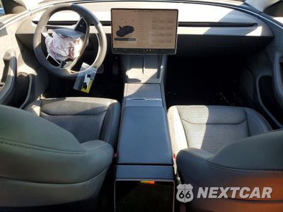 Zdjęcie 8 z 13 samochodu: 2024 TESLA MODEL 3 VIN:5YJ3E1EB4RF758730 - miniatura