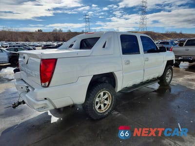 Trzecie zdjęcie samochodu z tyłu: 2002 CHEVROLET AVALANCHE K1500 VIN:3GNEK13T52G115601 - miniatura