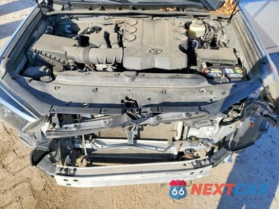 Zdjęcie 12 z 13 samochodu: 2019 TOYOTA 4RUNNER SR5/SR5 PREMIUM VIN:JTEBU5JR6K5669740 - miniatura