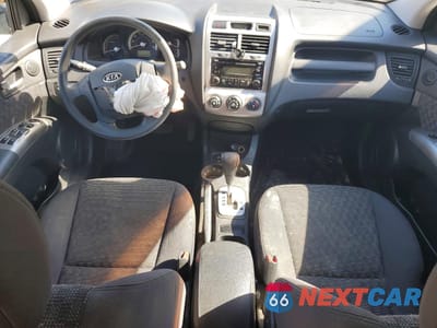 Zdjęcie 8 z 13 samochodu: 2008 KIA SPORTAGE LX VIN:KNDJF723987495529 - miniatura