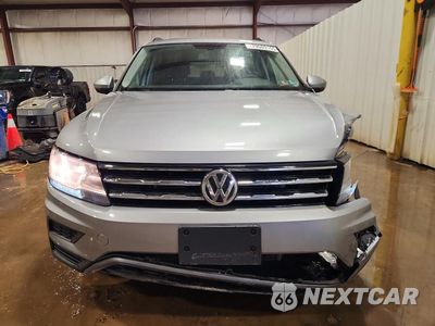 Piąte zdjęcie samochodu w środku: 2020 VOLKSWAGEN TIGUAN SE VIN:3VV3B7AX6LM061660 - miniatura