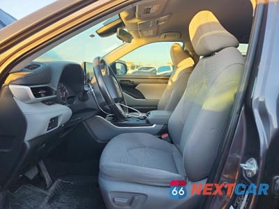 Zdjęcie 7 z 13 samochodu: 2023 TOYOTA HIGHLANDER L VIN:5TDKDRAH9PS046469 - miniatura