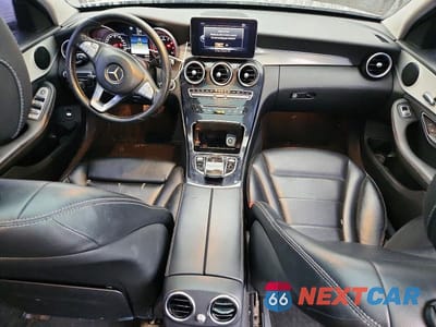 Zdjęcie 8 z 12 samochodu: 2016 MERCEDES-BENZ C 300 VIN:55SWF4JB4GU098489 - miniatura