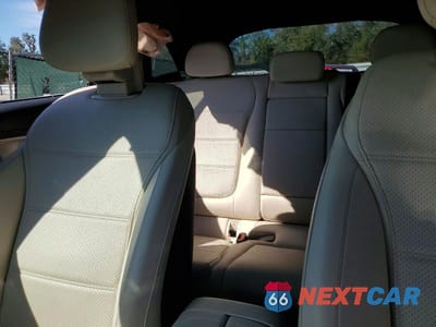 Zdjęcie 10 z 13 samochodu: 2023 MERCEDES-BENZ GLC 300 4MATIC VIN:W1NKM4HB9PU019426 - miniatura