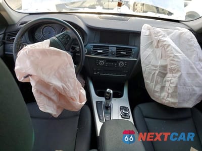 Zdjęcie 8 z 14 samochodu: 2011 BMW X3 XDRIVE28I VIN:5UXWX5C55BL711333 - miniatura