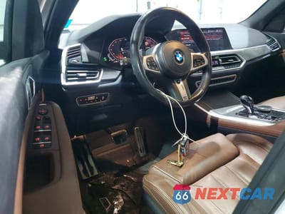 Zdjęcie 8 z 13 samochodu: 2019 BMW X5 XDRIVE40I VIN:5UXCR6C55KLL40533 - miniatura