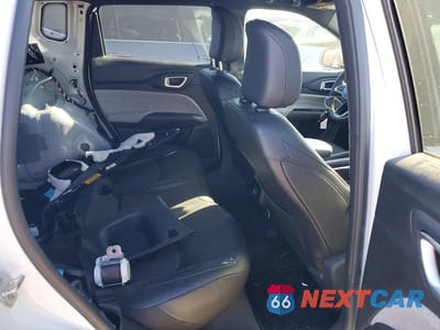 Zdjęcie 11 z 14 samochodu: 2025 JEEP COMPASS LATITUDE VIN:3C4NJDBNXST549326 - miniatura
