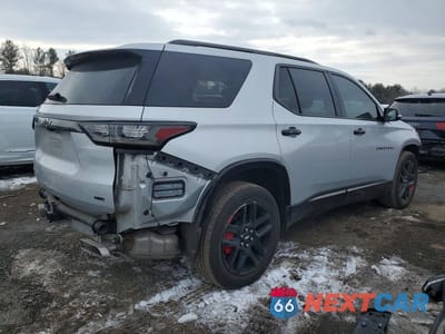 Trzecie zdjęcie samochodu z tyłu: 2018 CHEVROLET TRAVERSE PREMIER VIN:1GNEVJKW0JJ270637 - miniatura