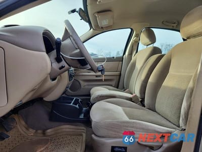 Zdjęcie 7 z 11 samochodu: 2004 FORD TAURUS SES VIN:1FAFP55U34A177825 - miniatura