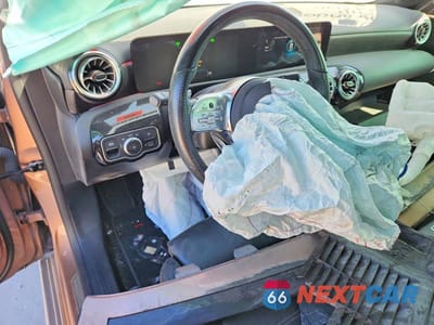 Zdjęcie 8 z 11 samochodu: 2022 MERCEDES-BENZ CLA 250 VIN:W1K5J4GB8NN249440 - miniatura