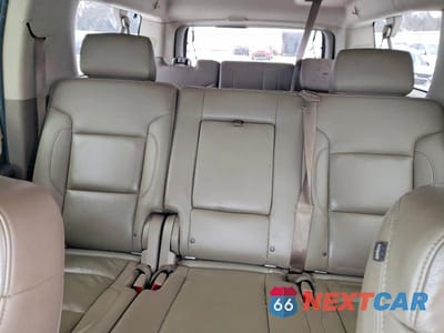 Zdjęcie 10 z 12 samochodu: 2015 CHEVROLET SUBURBAN C1500 LT VIN:1GNSCJKC3FR560037 - miniatura