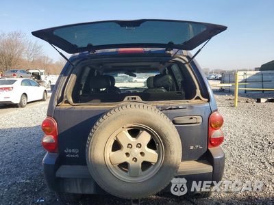 Zdjęcie 6 z 14 samochodu: 2003 JEEP LIBERTY LIMITED VIN:1J4GL58K63W546130 - miniatura