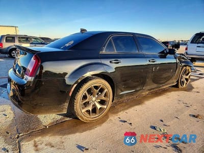 Trzecie zdjęcie samochodu z tyłu: 2023 CHRYSLER 300 TOURING VIN:2C3CCAAG4PH604991 - miniatura