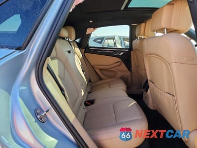 Zdjęcie 11 z 14 samochodu: 2020 PORSCHE MACAN VIN:WP1AA2A50LLB13343 - miniatura