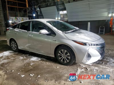 Czwarte zdjęcie samochodu z boku: 2022 TOYOTA PRIUS PRIME LE VIN:JTDKAMFP8N3222826 - miniatura