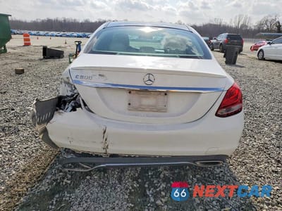 Zdjęcie 6 z 12 samochodu: 2018 MERCEDES-BENZ C 300 VIN:WDDWF4JB5JR329828 - miniatura