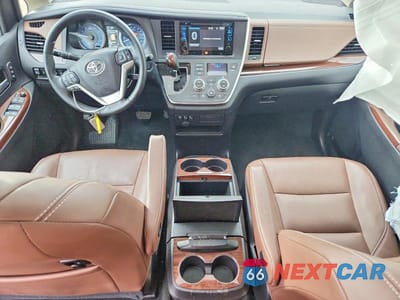 Zdjęcie 8 z 11 samochodu: 2017 TOYOTA SIENNA LIMITED 7-PASSENGER VIN:5TDYZ3DC0HS871732 - miniatura