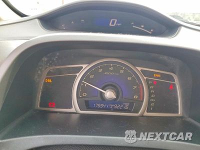 Zdjęcie 9 z 12 samochodu: 2010 HONDA CIVIC LX VIN:2HGFA1F54AH570016 - miniatura