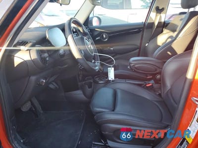 Zdjęcie 7 z 11 samochodu: 2021 MINI COOPER S VIN:WMWXU9C08M2P48120 - miniatura