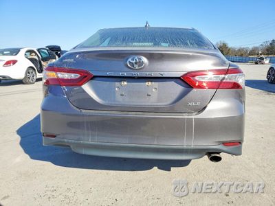 Zdjęcie 6 z 12 samochodu: 2019 TOYOTA CAMRY L VIN:4T1B11HK8KU165710 - miniatura