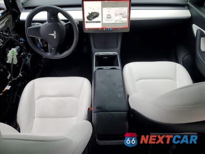 Zdjęcie 8 z 11 samochodu: 2021 TESLA MODEL Y VIN:5YJYGAEE0MF284178 - miniatura