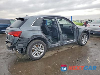 Trzecie zdjęcie samochodu z tyłu: 2022 AUDI Q5 PREMIUM 45 VIN:WA1GAAFY9N2062453 - miniatura