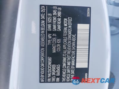 Zdjęcie 13 z 14 samochodu: 2025 VOLVO XC40 PLUS VIN:YV4L12UCXS2465867 - miniatura