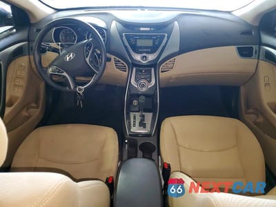 Zdjęcie 8 z 12 samochodu: 2013 HYUNDAI ELANTRA GLS VIN:KMHDH4AE7DU633312 - miniatura