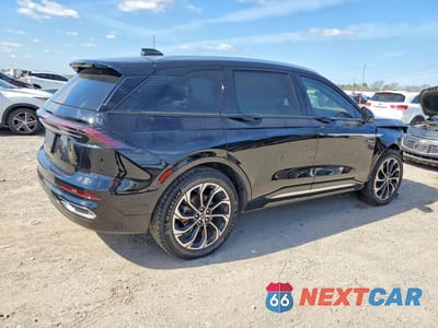 Trzecie zdjęcie samochodu z tyłu: 2024 LINCOLN NAUTILUS RESERVE VIN:5LMPJ8K47RJ813555 - miniatura