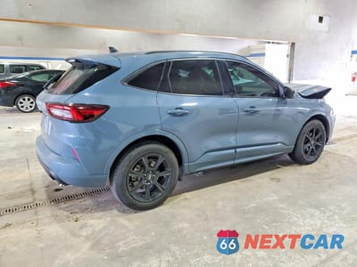 Trzecie zdjęcie samochodu z tyłu: 2024 FORD ESCAPE ST LINE VIN:1FMCU0MN6RUA08354 - miniatura