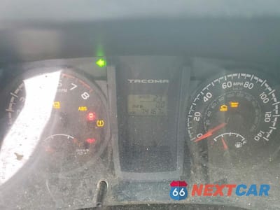 Zdjęcie 9 z 12 samochodu: 2017 TOYOTA TACOMA ACCESS CAB VIN:5TFSX5EN9HX048833 - miniatura
