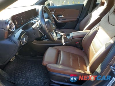 Zdjęcie 7 z 11 samochodu: 2023 MERCEDES-BENZ CLA 250 4MATIC VIN:W1K5J4HBXPN347483 - miniatura