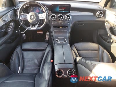 Zdjęcie 8 z 13 samochodu: 2020 MERCEDES-BENZ GLC 300 4MATIC VIN:WDC0G8EB5LF737422 - miniatura