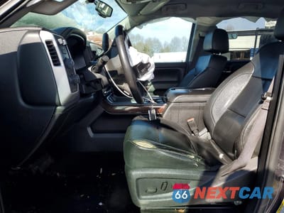 Zdjęcie 7 z 13 samochodu: 2015 GMC SIERRA K2500 SLT VIN:1GT12ZEB0FF500128 - miniatura