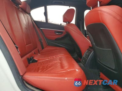 Zdjęcie 10 z 12 samochodu: 2018 BMW 330 XI VIN:WBA8D9C52JA607884 - miniatura