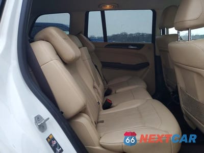 Zdjęcie 11 z 12 samochodu: 2017 MERCEDES-BENZ GLS 450 4MATIC VIN:4JGDF6EE6HA945558 - miniatura