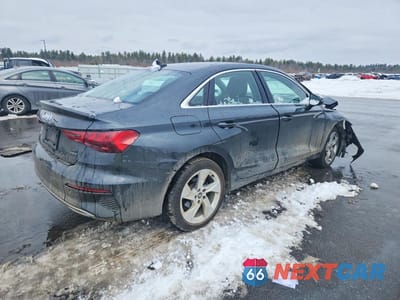 Trzecie zdjęcie samochodu z tyłu: 2023 AUDI A3 PREMIUM PLUS VIN:WAUHUDGY3PA073651 - miniatura